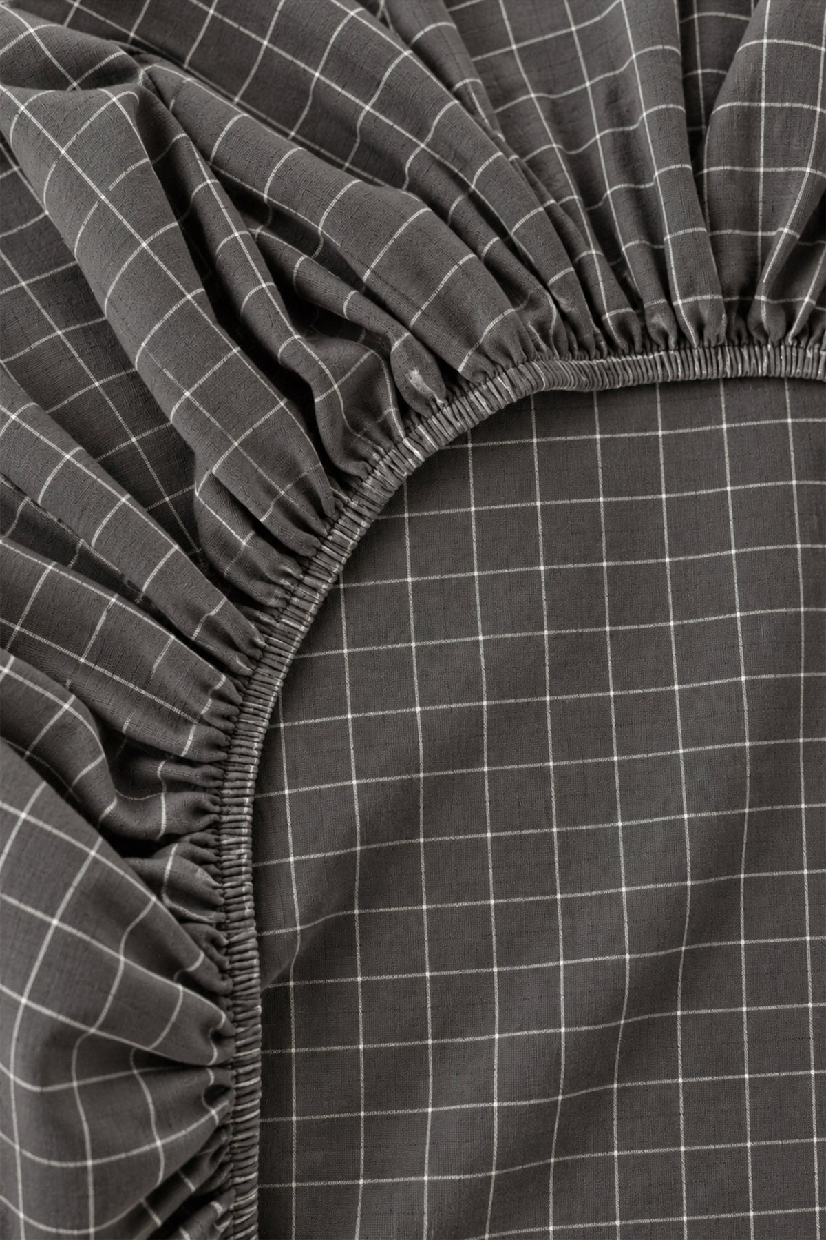 Charcoal Grid Washed 100% Washed Cotton Fitted Sheet