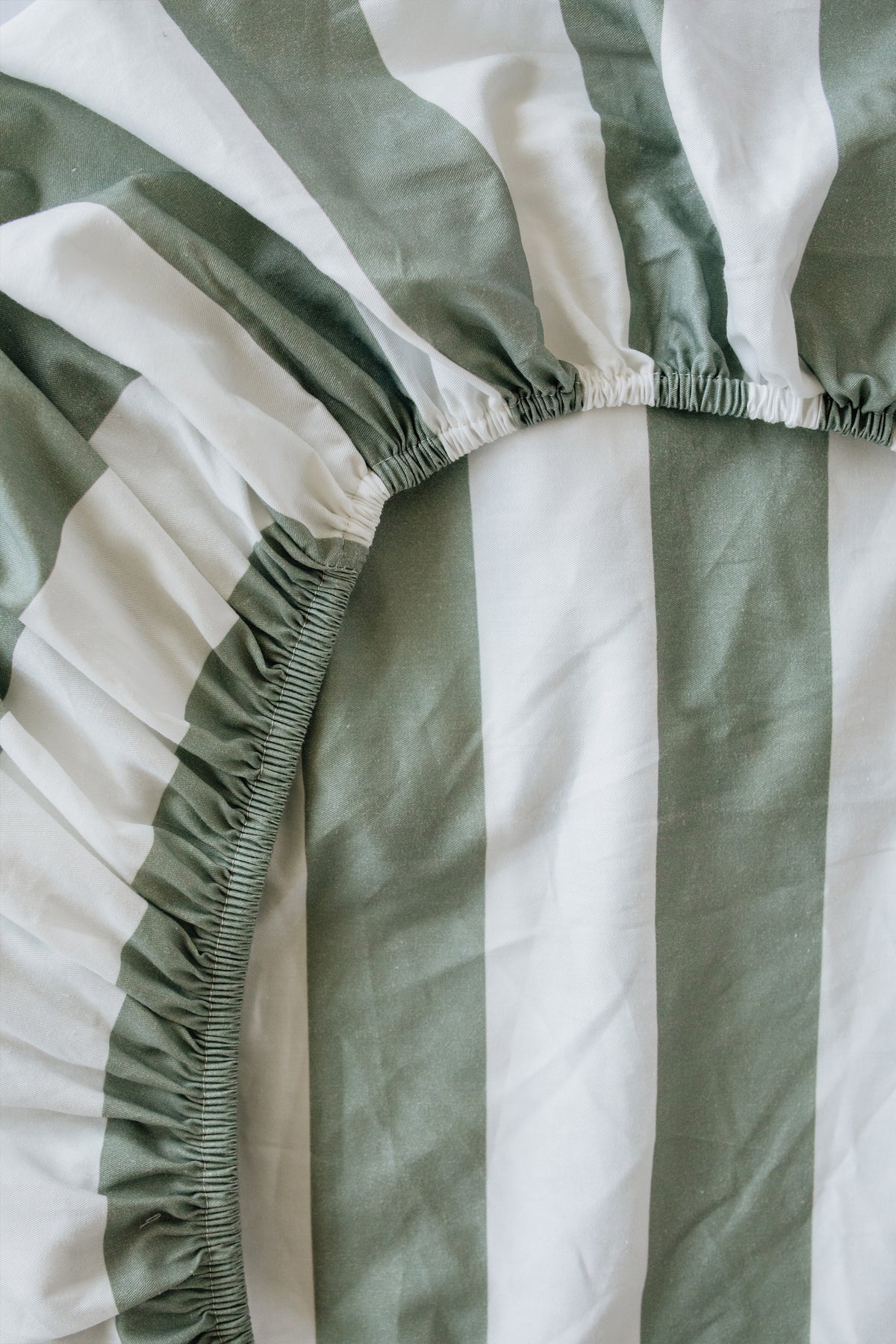 Thick Stripe 100% Cotton Fitted Sheet