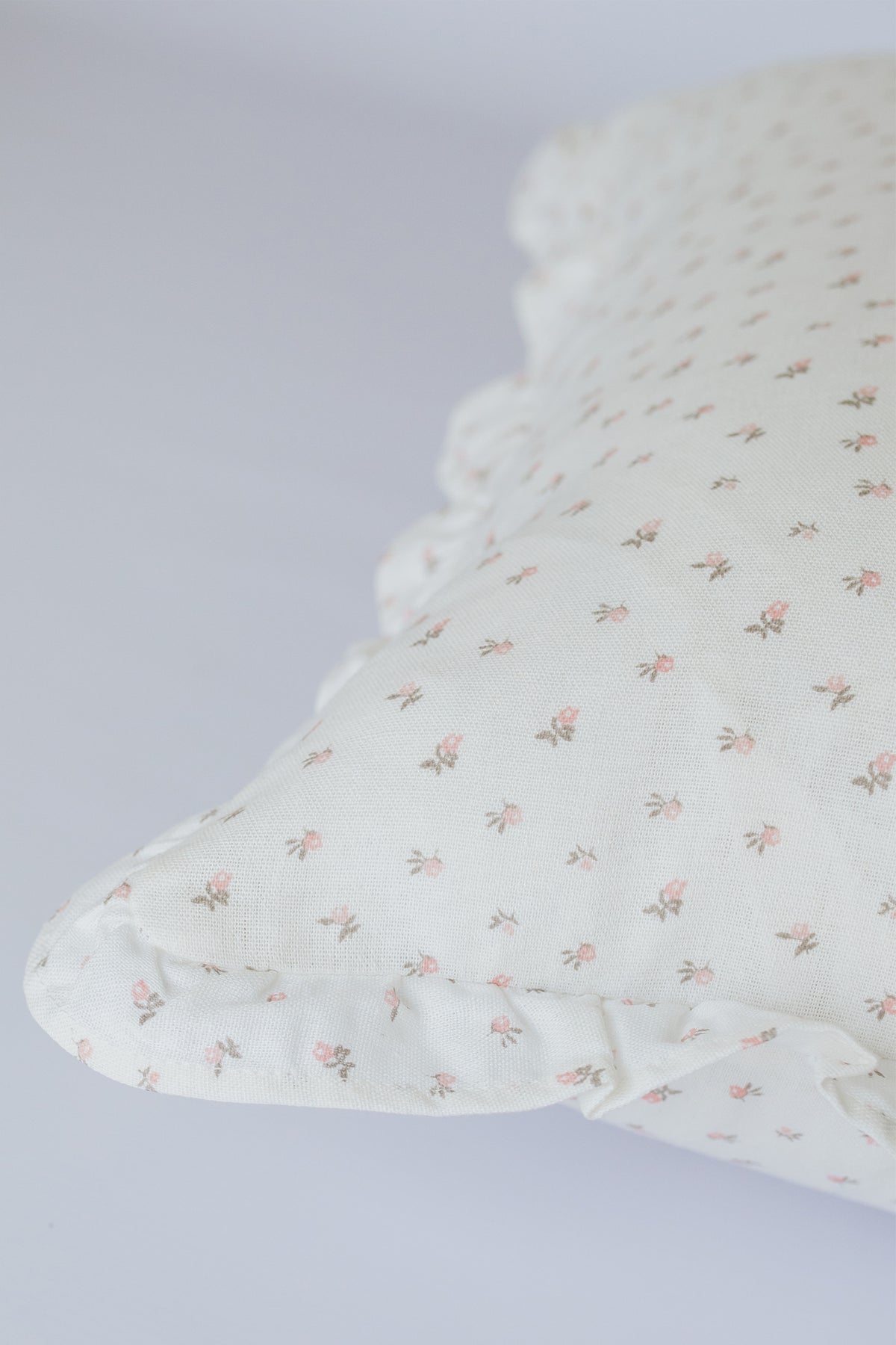 Ditsy Floral Frilled Scatter Cushion