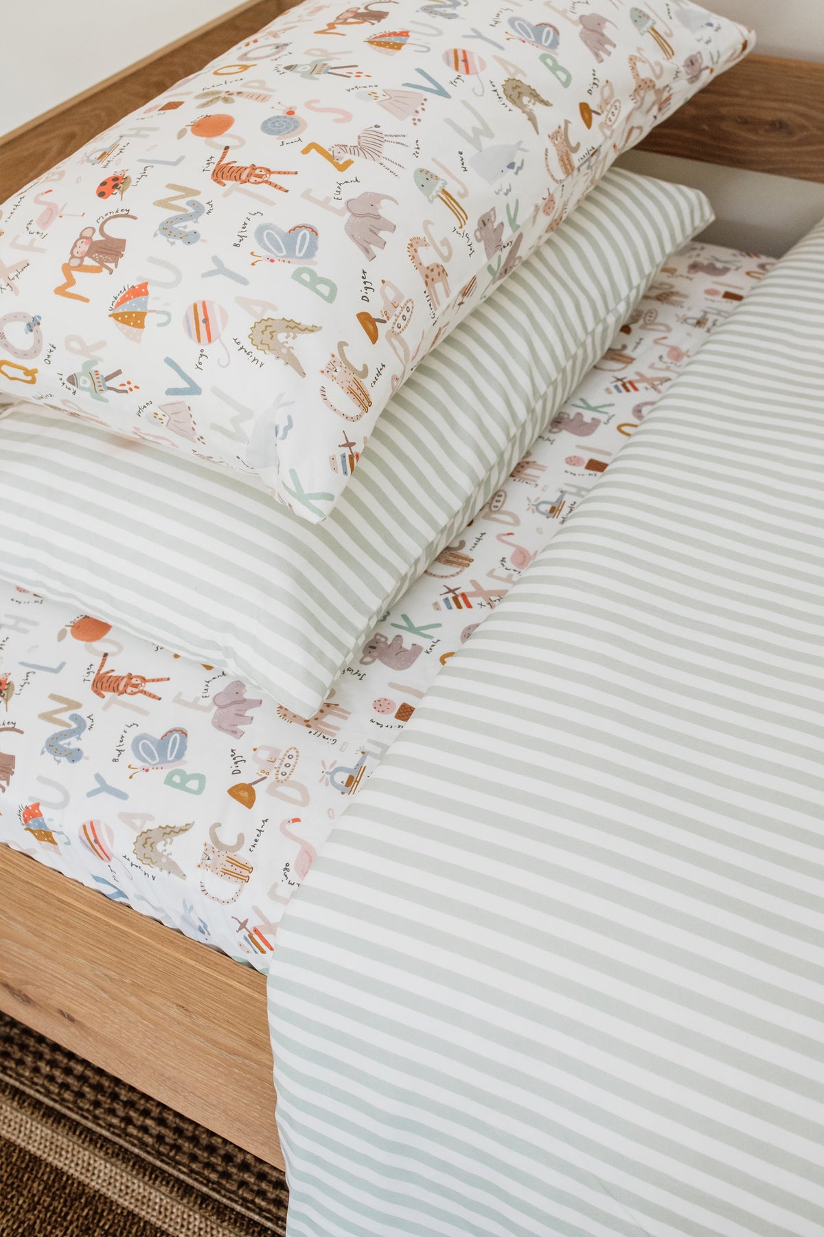 Alphabet 100% Cotton Fitted Sheet