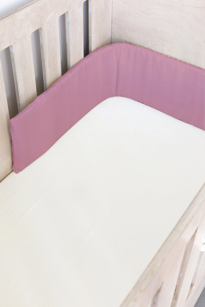 Lavender Pink Muslin Cot Bumper Cover