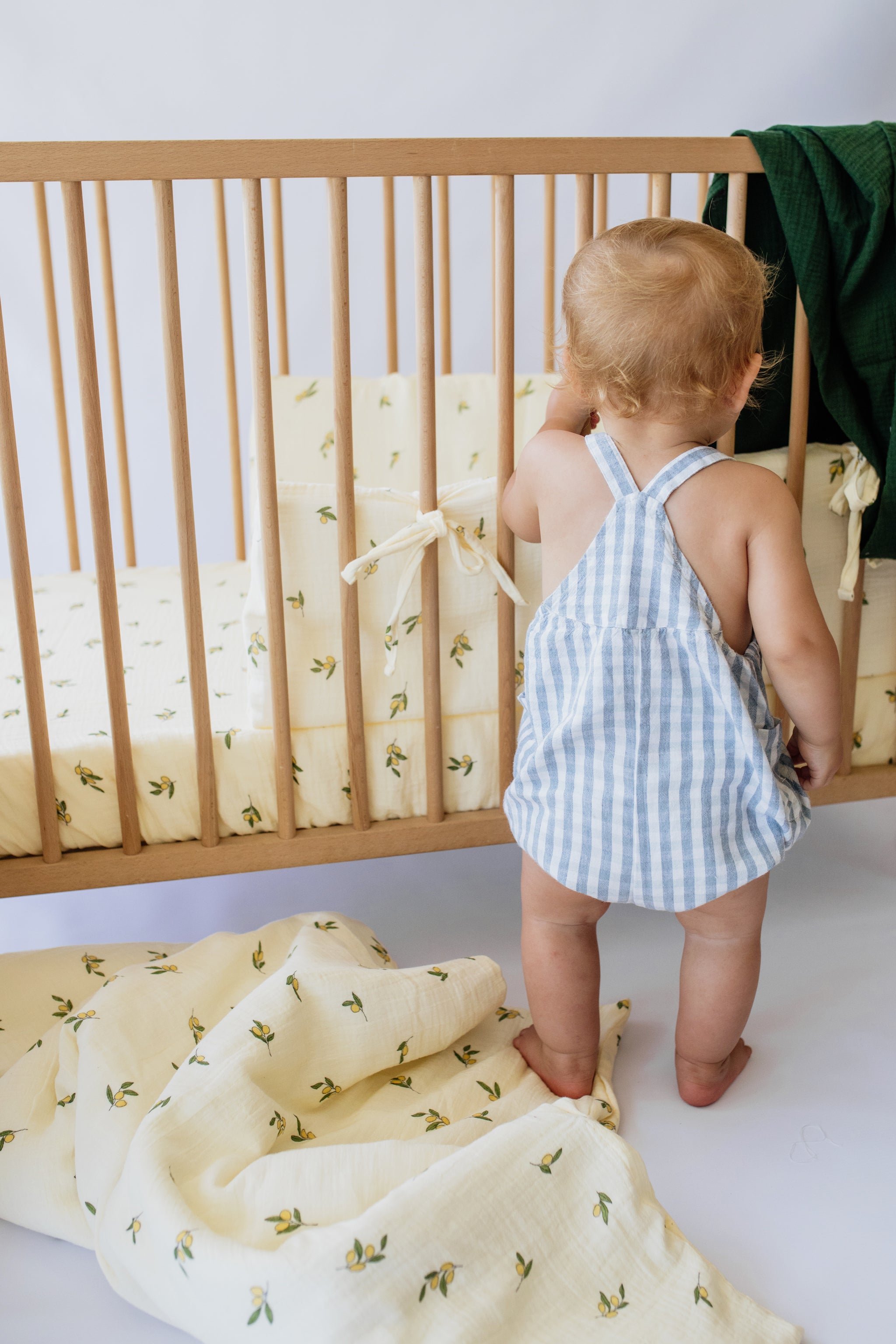 Lemon Muslin Cot Bumper Cover