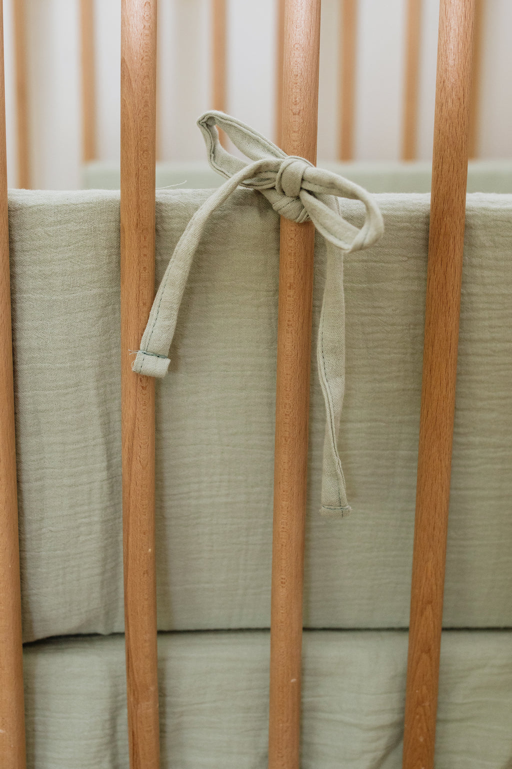 Soft Sage Muslin Cot Bumper Cover