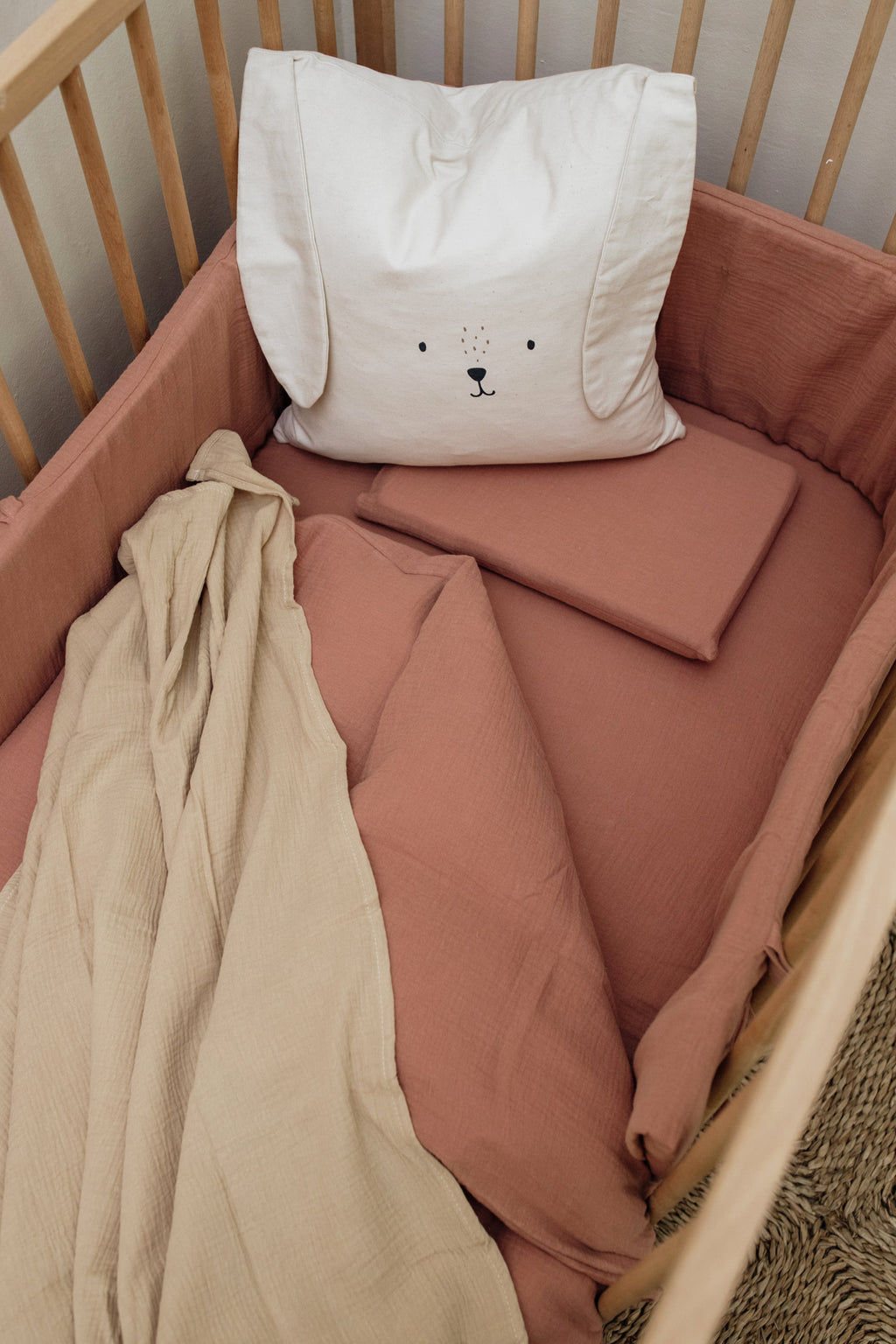 Dusty Rose Muslin Cot Duvet