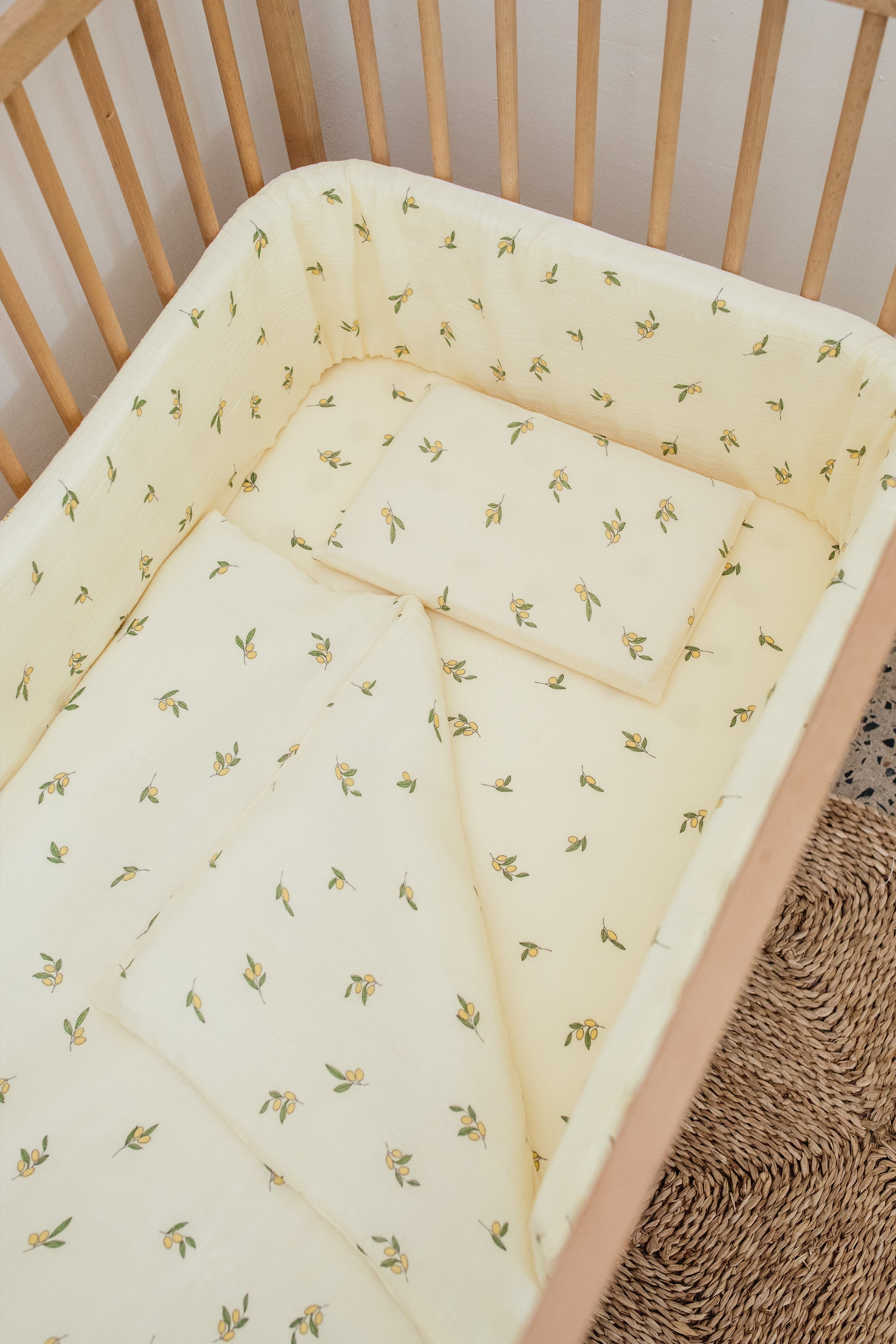 Lemon Muslin Cot Bumper Cover