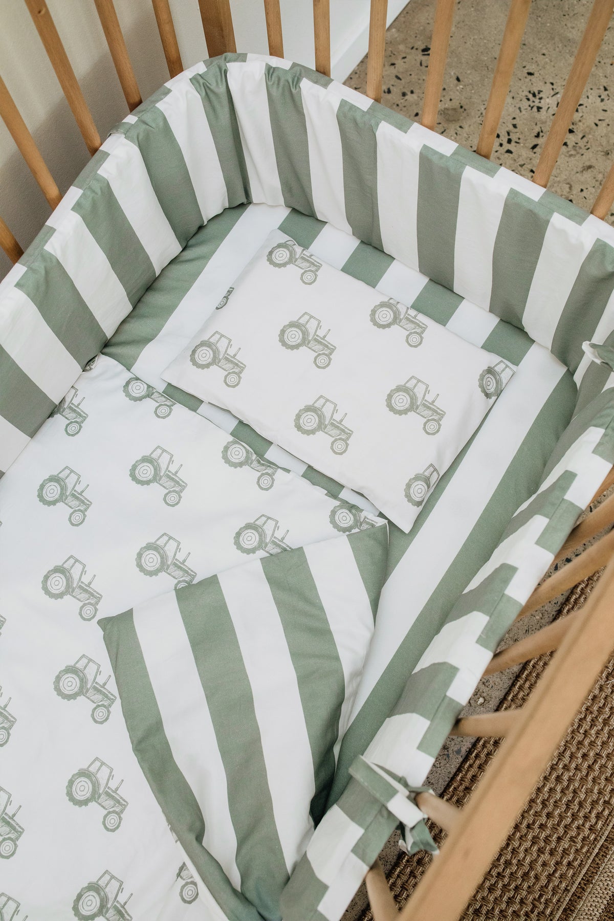 Tractor 100% Cotton Cot Duvet