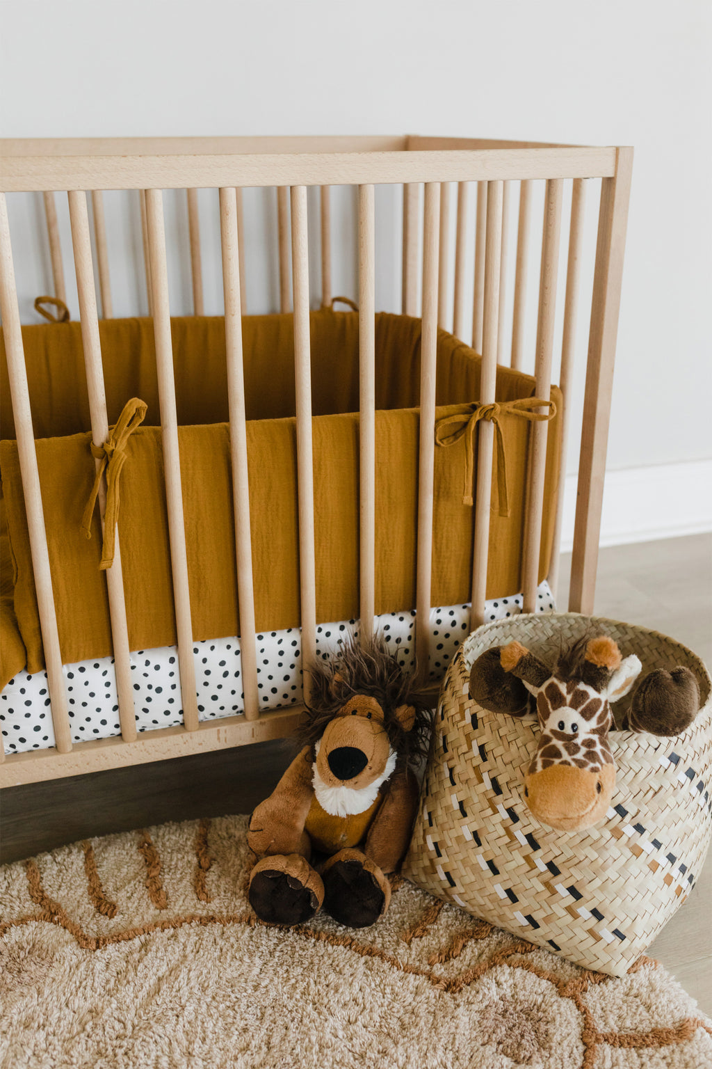 Butterscotch Muslin Cot Bumper Cover