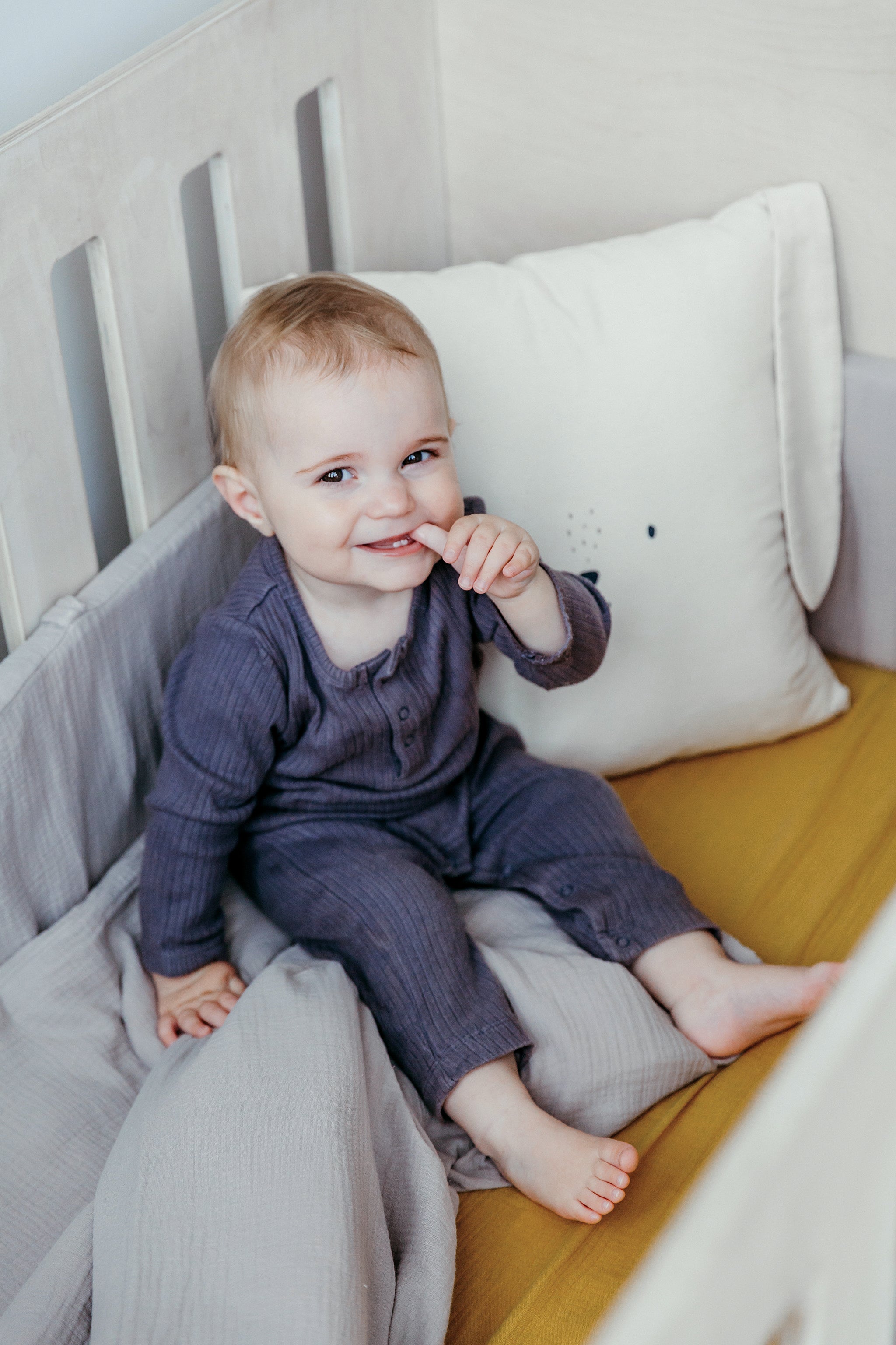 Grey Muslin Cot Bumper Cover