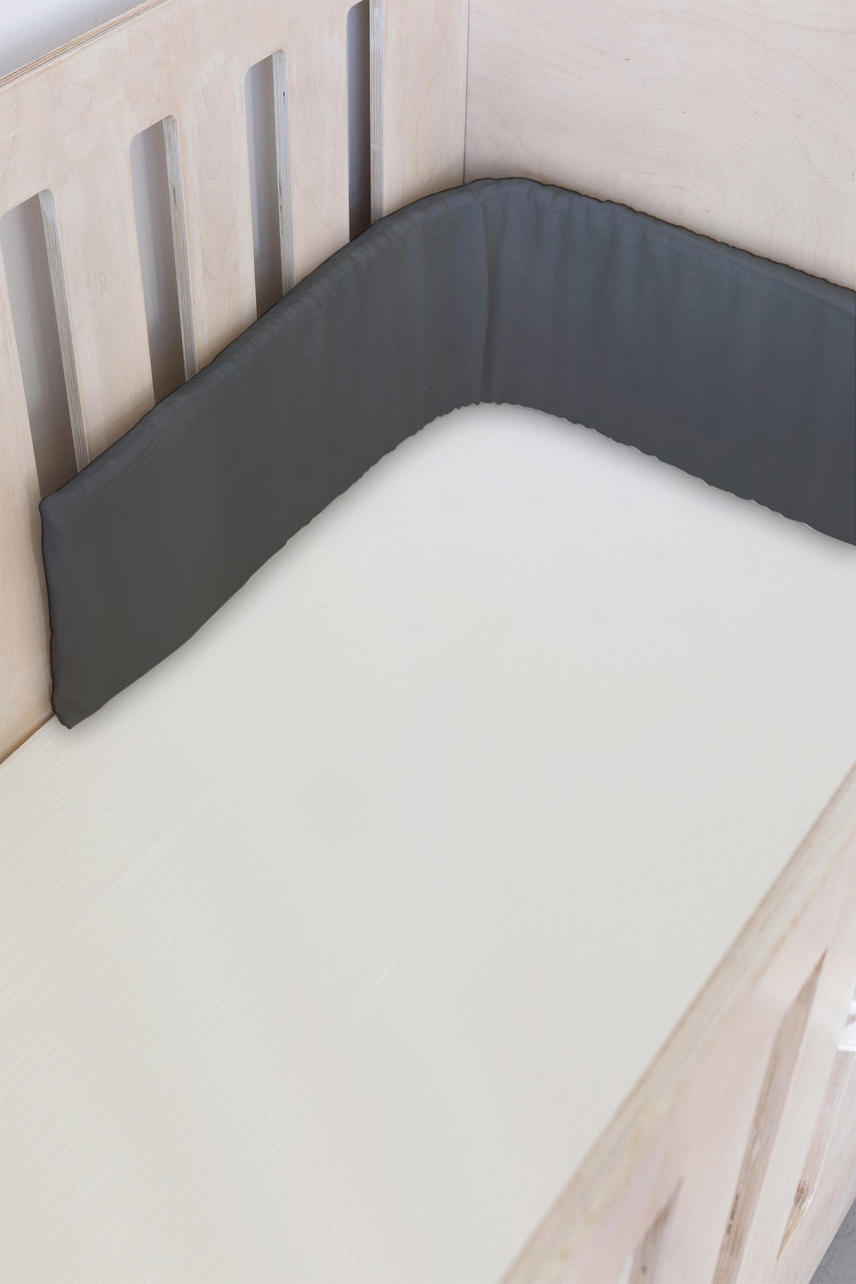Blue Grey Muslin Cot Bumper