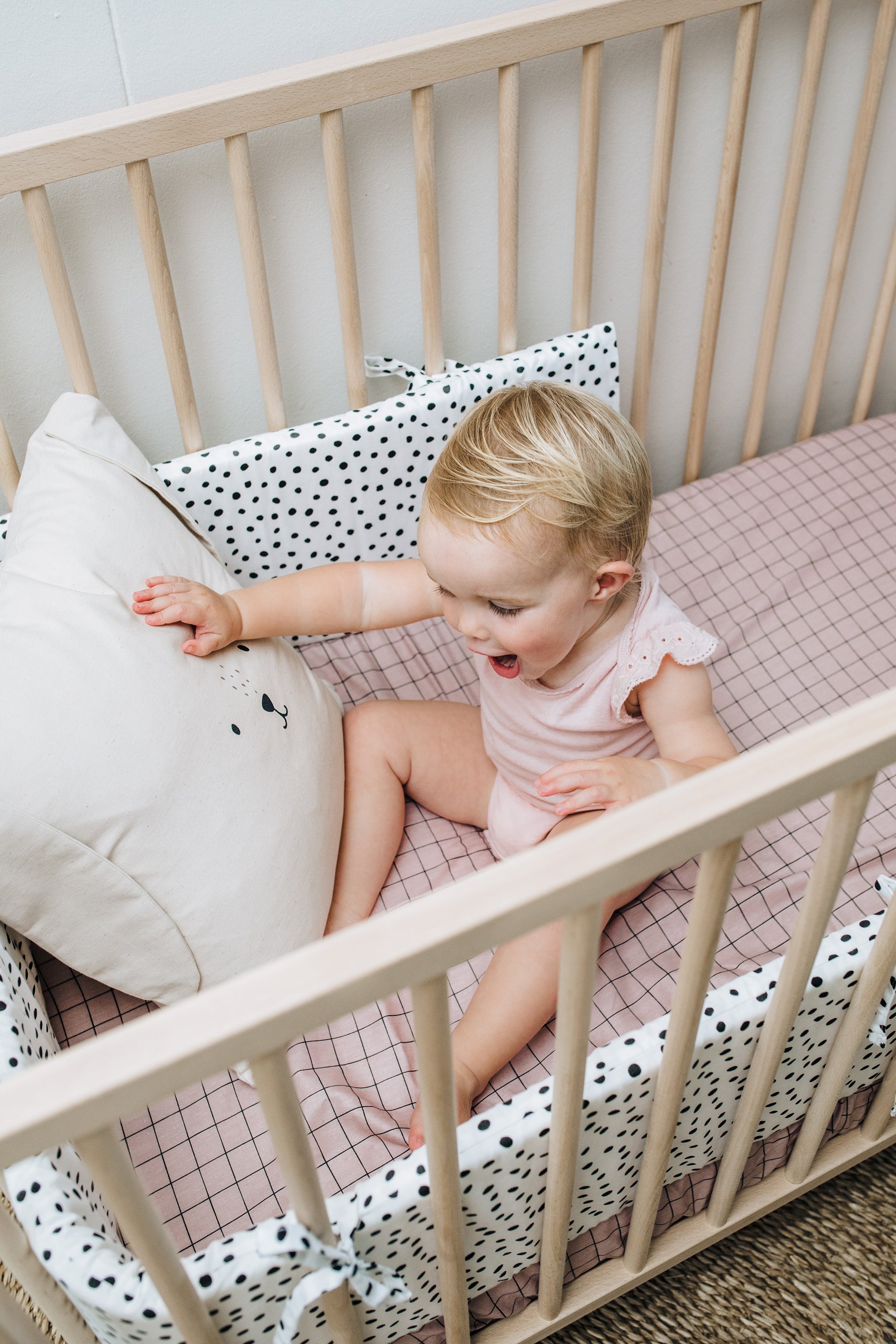 Bold Grid Cot Fitted Sheet