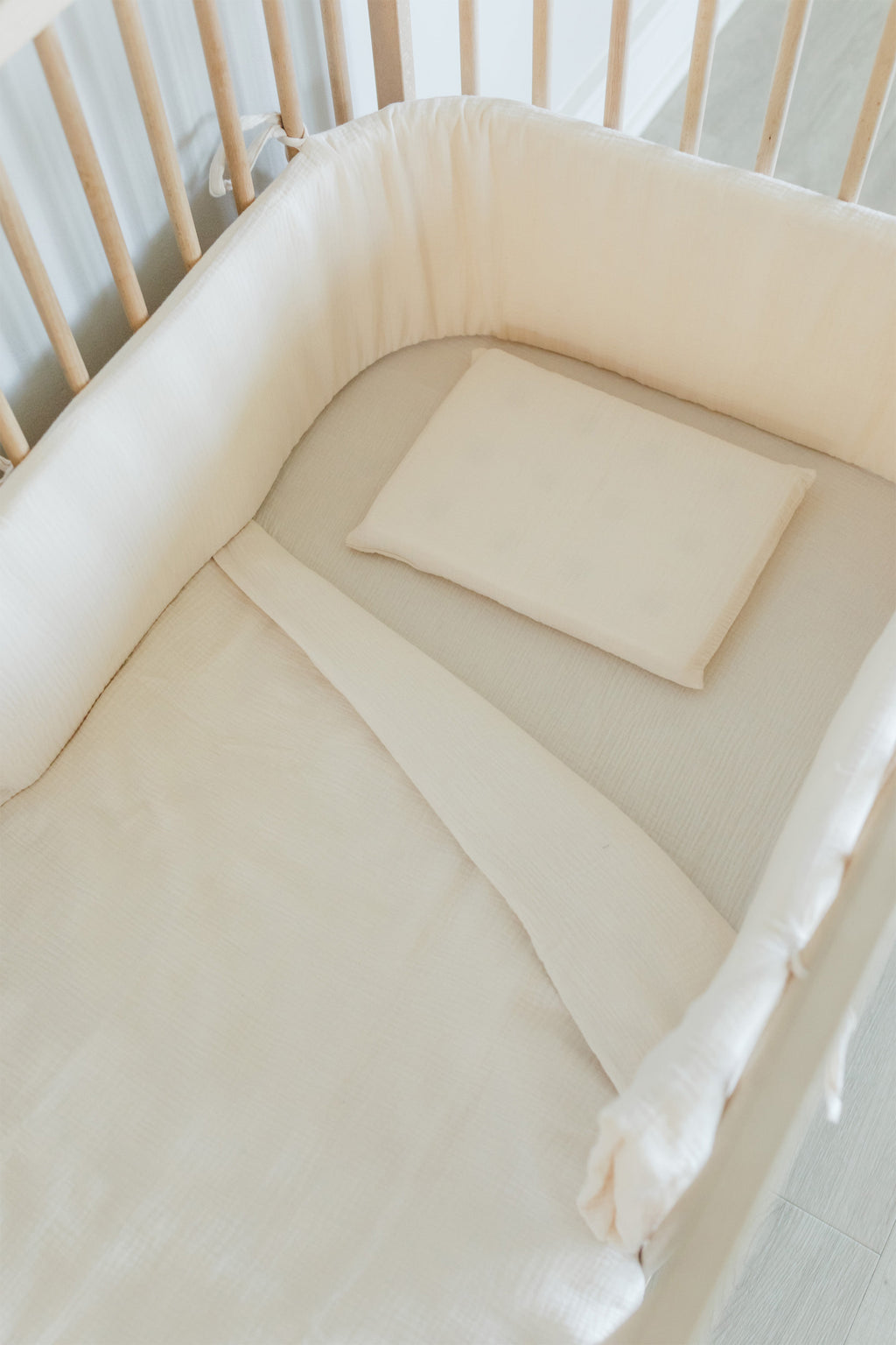 Coconut Muslin Cot Fitted Sheet